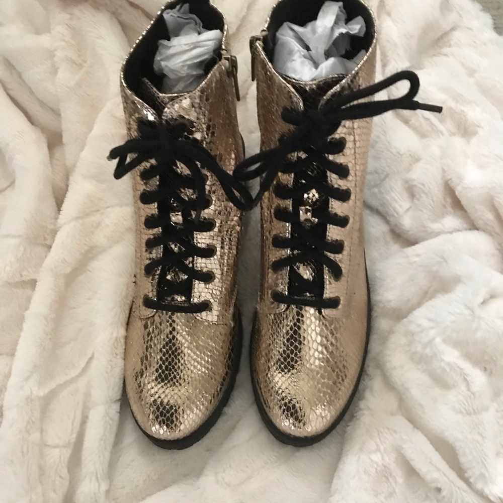 BRAND NEW, GOLD CROCO EMBOSSED BOOTS